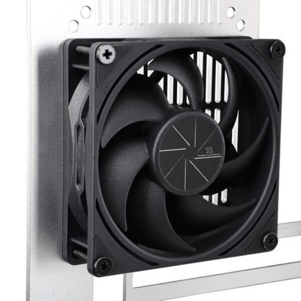 THERMALRIGHT TL-P9 CASE FAN