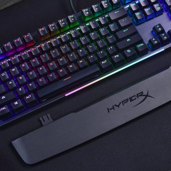 HYPERX ALLOY MKW100 RGB KEYBOARD