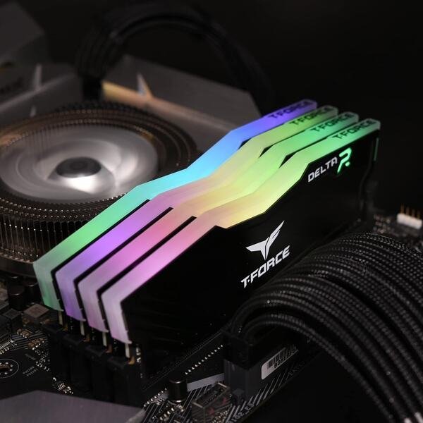 T-Force DDR4 Delta RGB Kits Black 3200MHz 16GB x 2 RAM